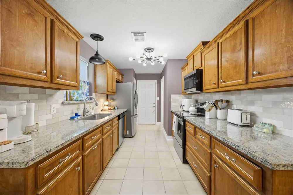 15914 Castaway Court Crosby, TX 77532