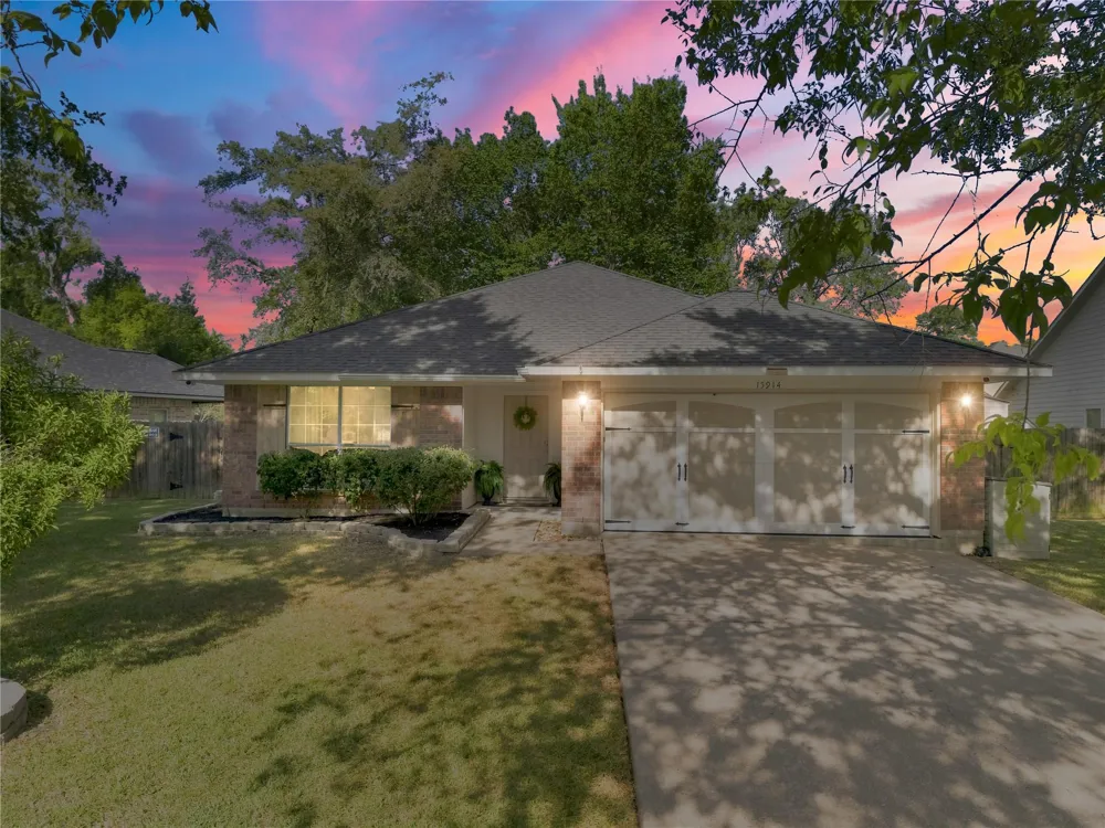 15914 Castaway Court Crosby, TX 77532