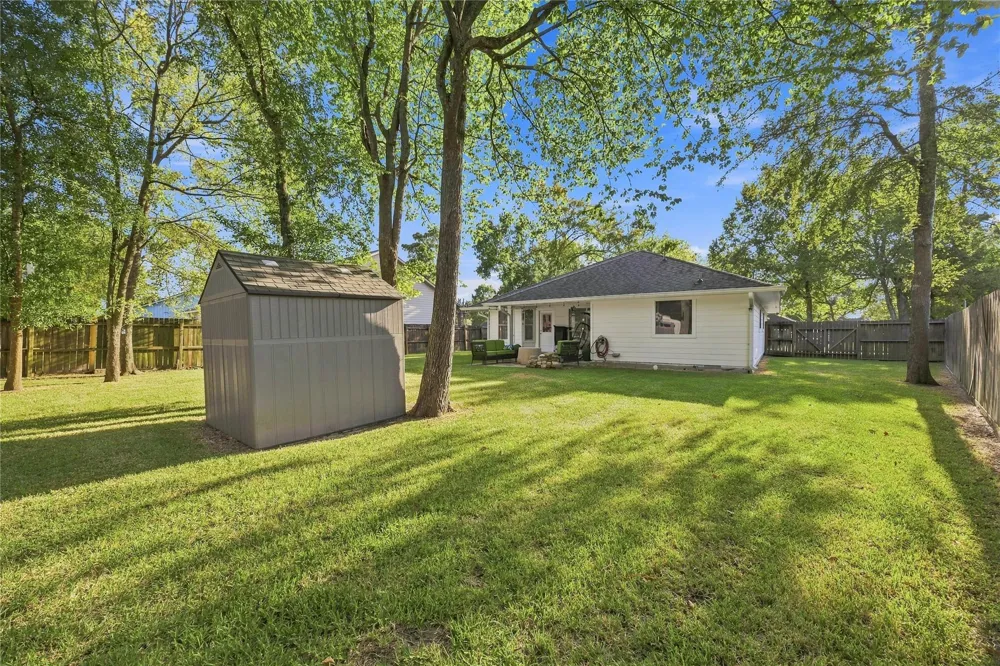 15914 Castaway Court Crosby, TX 77532