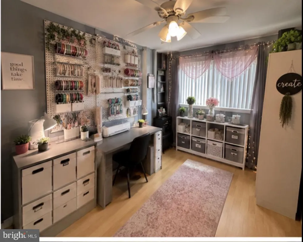 2511 S 11TH STREET Philadelphia, PA 19148
