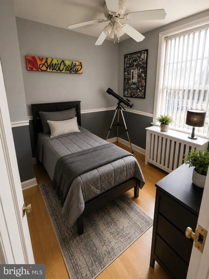 2511 S 11TH STREET Philadelphia, PA 19148