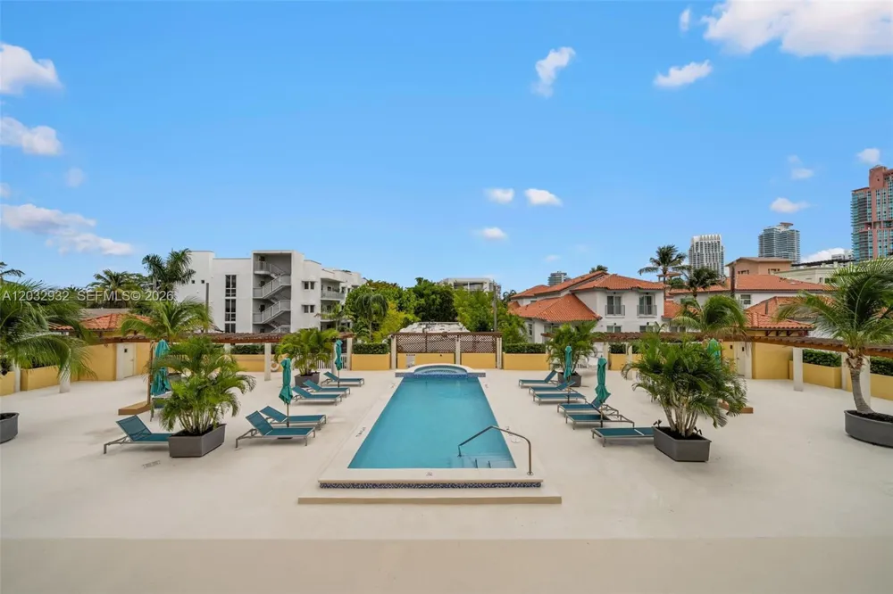 227 Michigan Ave #304 Miami Beach, FL 33139