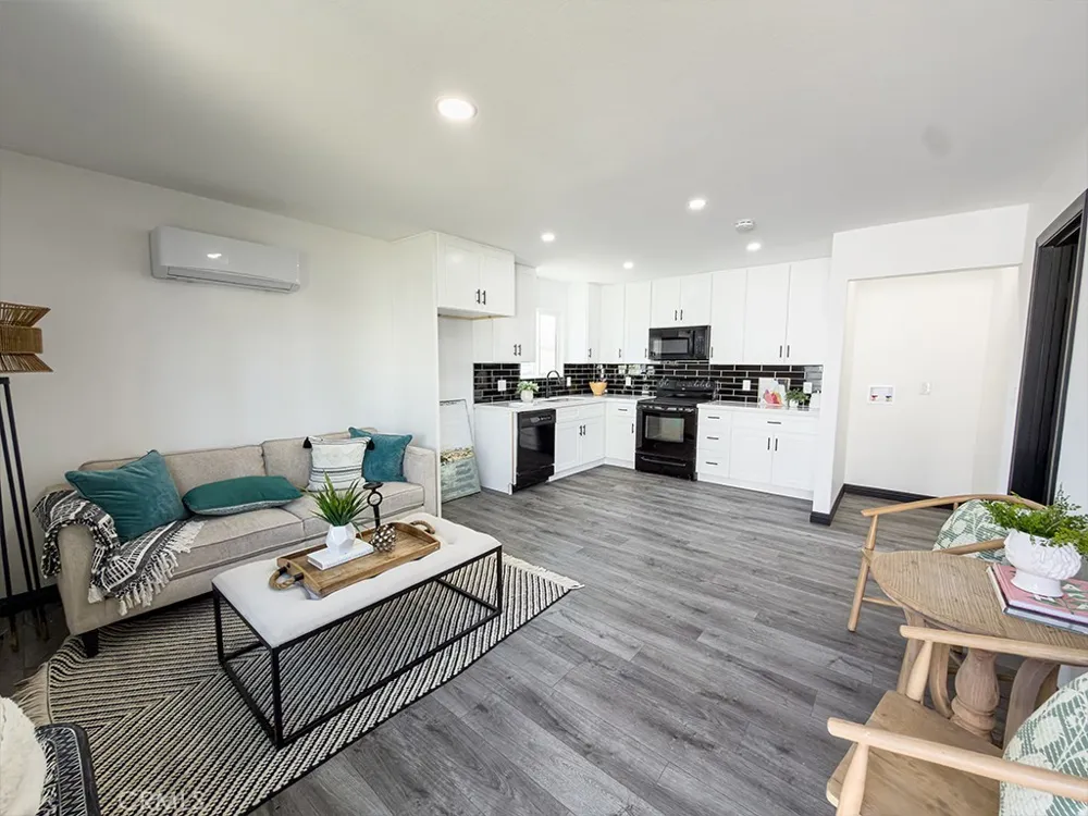 1331 W 11th San Bernardino, CA 92411