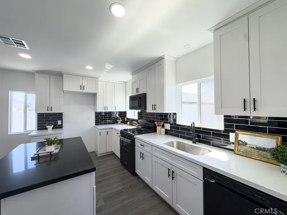 1331 W 11th San Bernardino, CA 92411