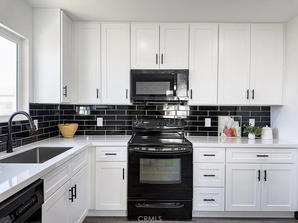 1331 W 11th San Bernardino, CA 92411