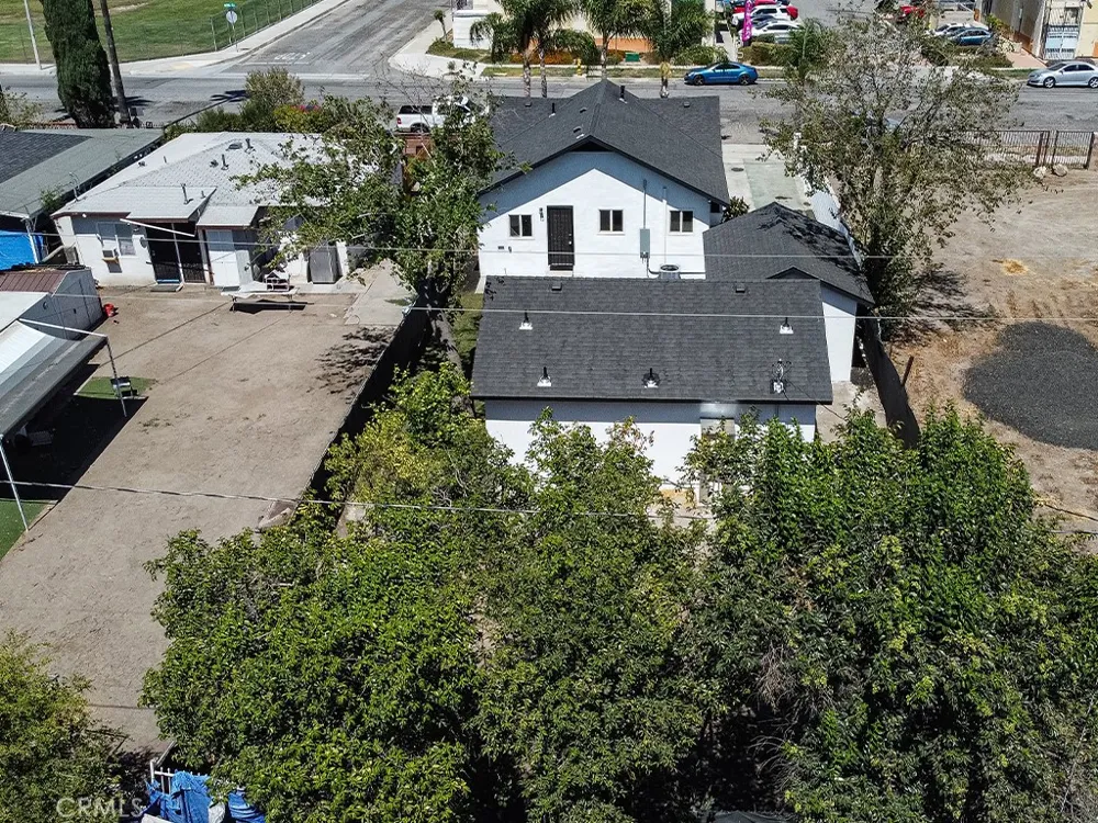1331 W 11th San Bernardino, CA 92411