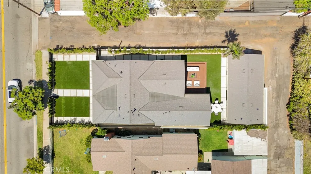 2339 23rd Santa Monica, CA 90405