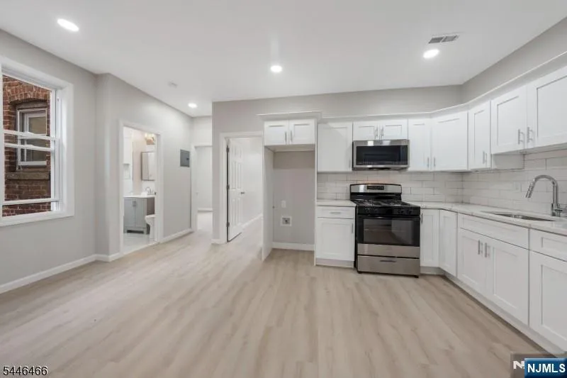 59 Henry Street C1 Passaic, NJ 07055