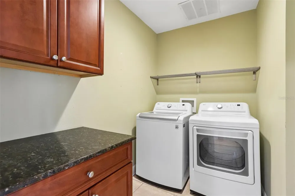 1008 S MOODY AVENUE #3 Tampa, FL 33629