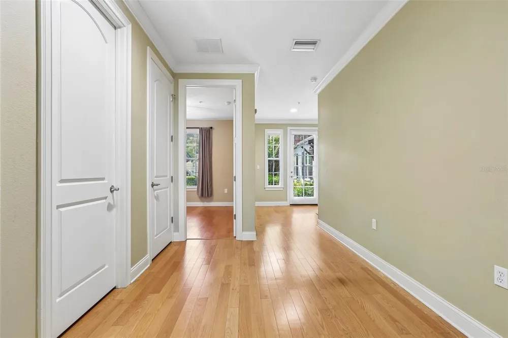 1008 S MOODY AVENUE #3 Tampa, FL 33629