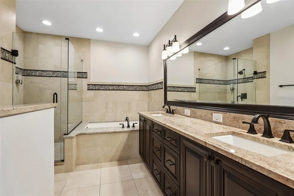 1008 S MOODY AVENUE #3 Tampa, FL 33629