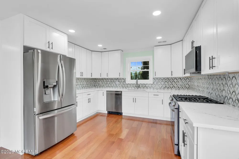 108 Broad Street #B Keyport, NJ 07735