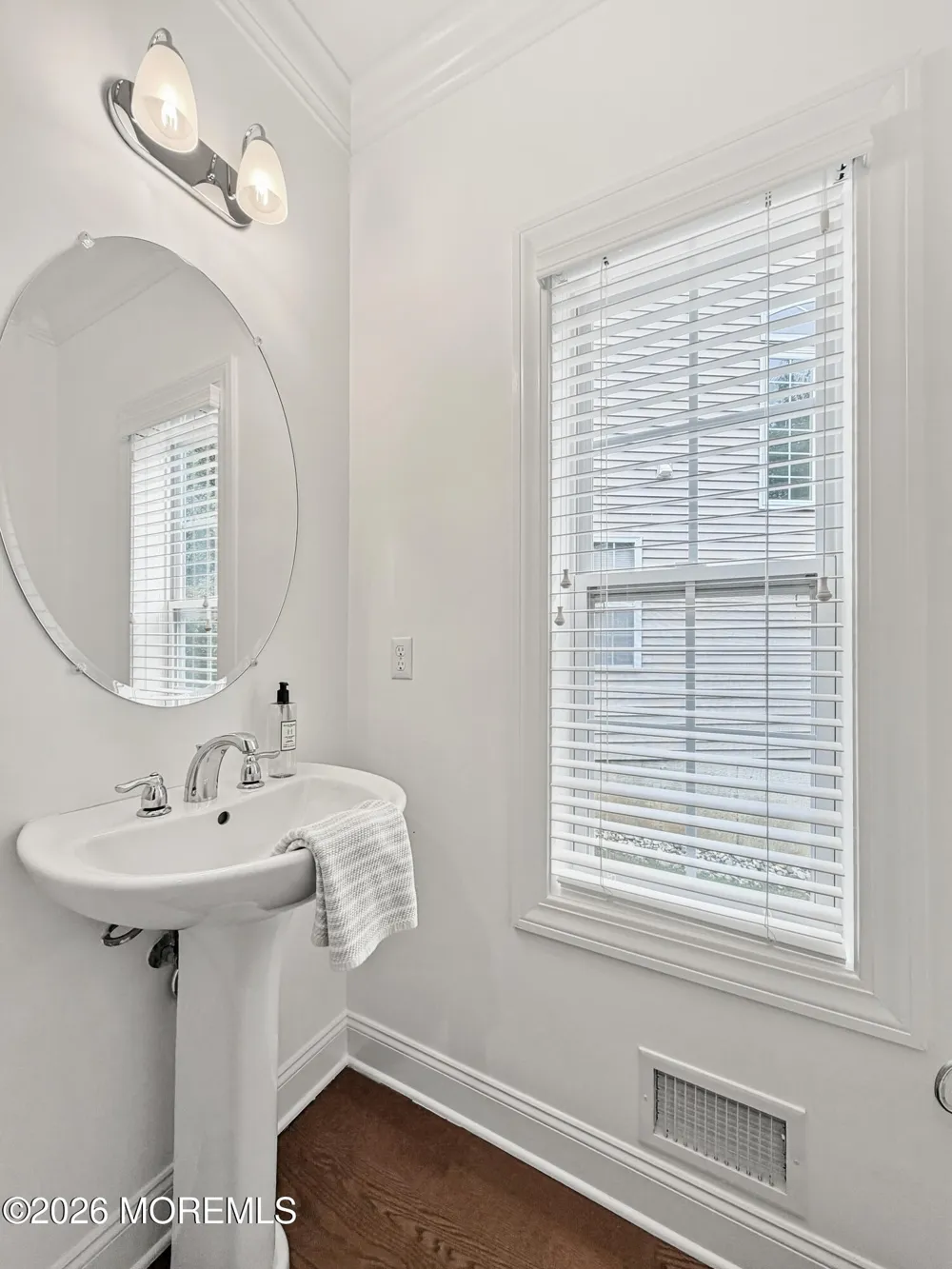 6 Cottrell Court Old Bridge, NJ 08857