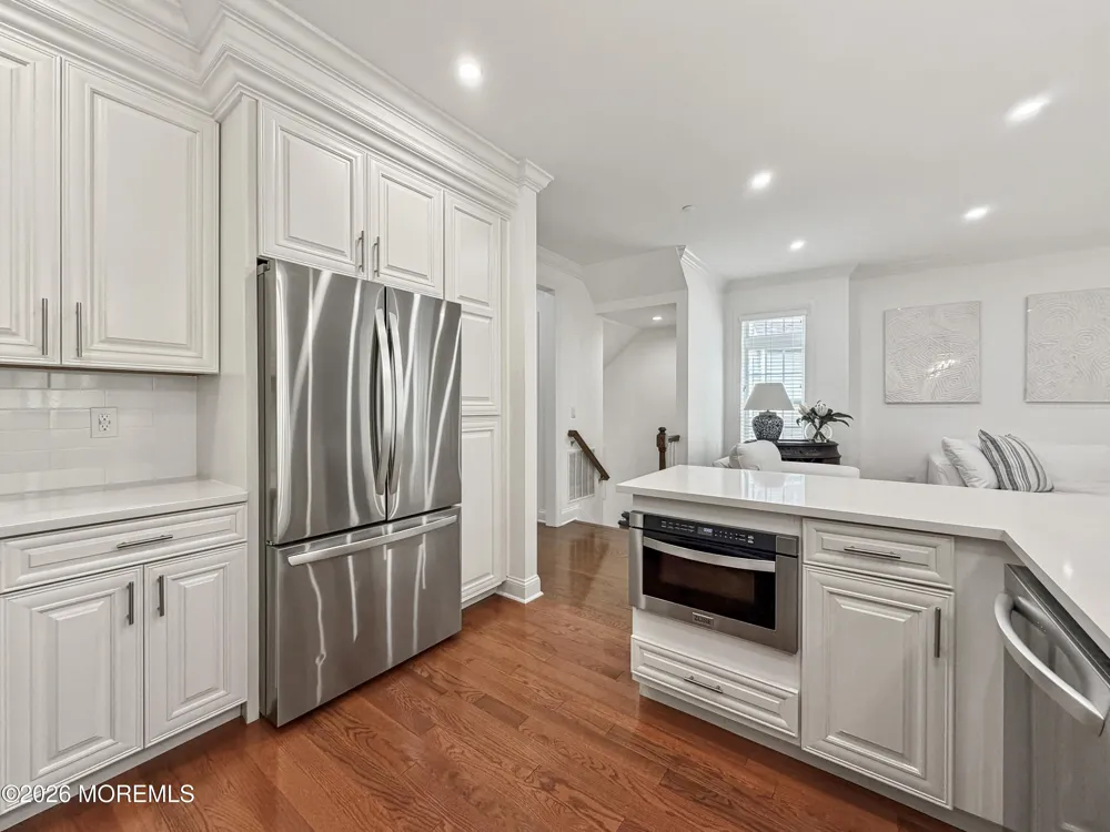 6 Cottrell Court Old Bridge, NJ 08857