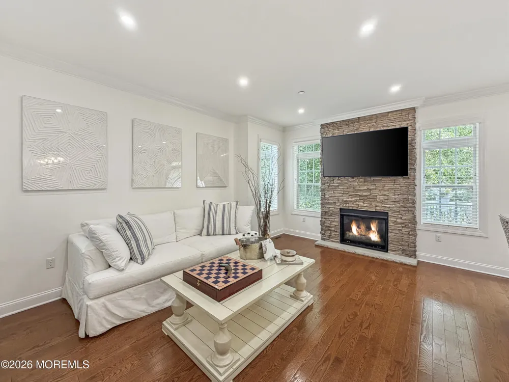 6 Cottrell Court Old Bridge, NJ 08857