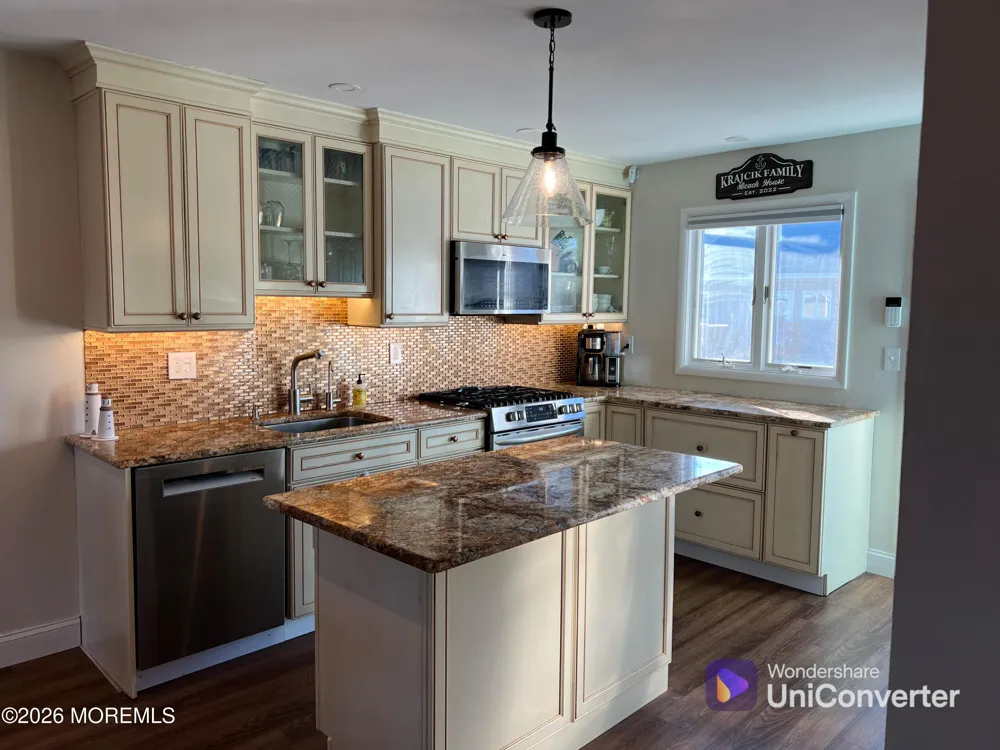 8 Intercoastal Way Point Pleasant, NJ 08742