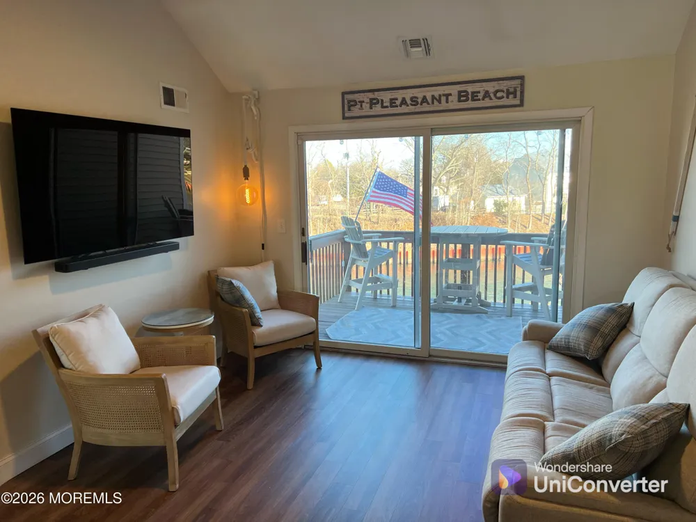 8 Intercoastal Way Point Pleasant, NJ 08742