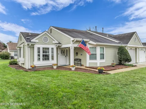 1141 Canterbury Drive