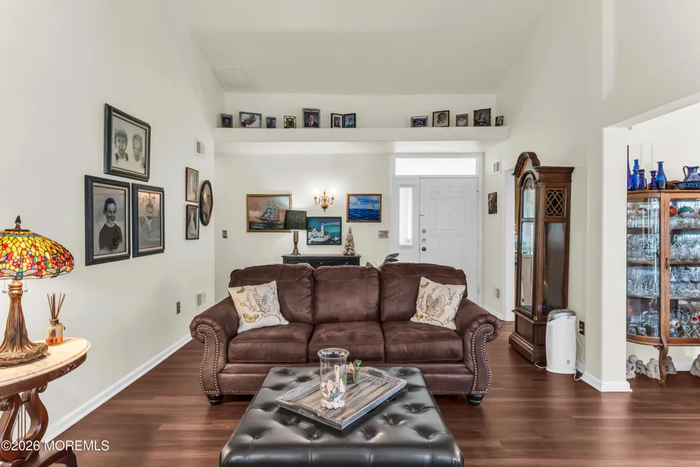 1141 Canterbury Drive Manchester, NJ 08759