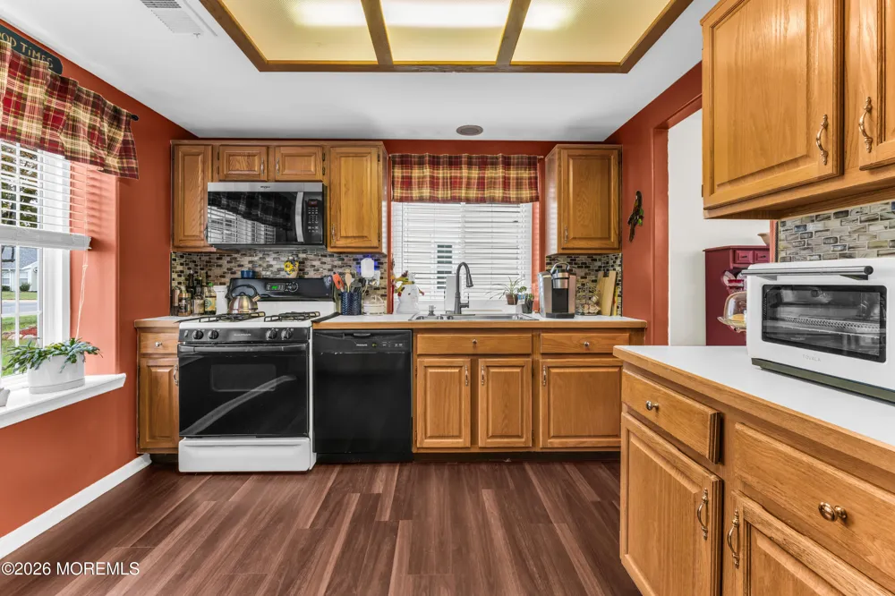 1141 Canterbury Drive Manchester, NJ 08759