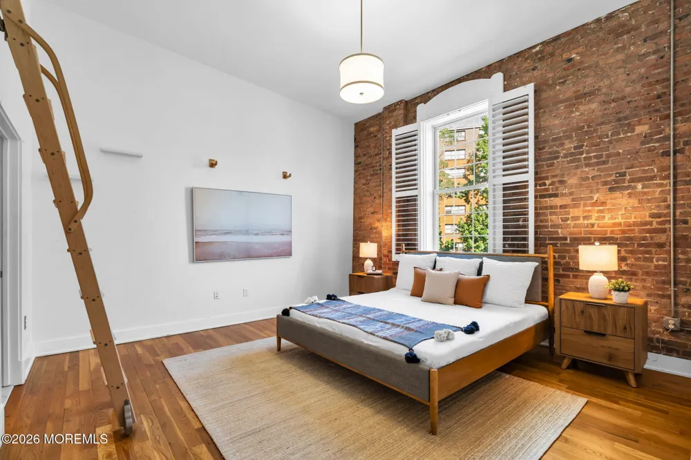 1001 2nd Avenue #112 Asbury Park, NJ 07712