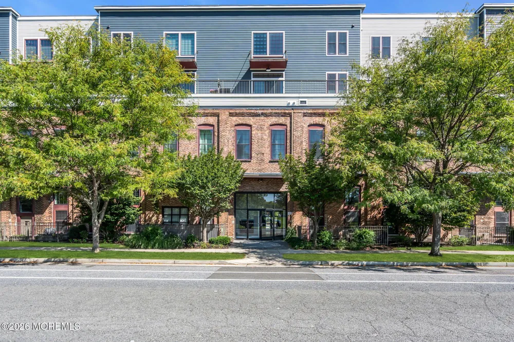 1001 2nd Avenue #112 Asbury Park, NJ 07712