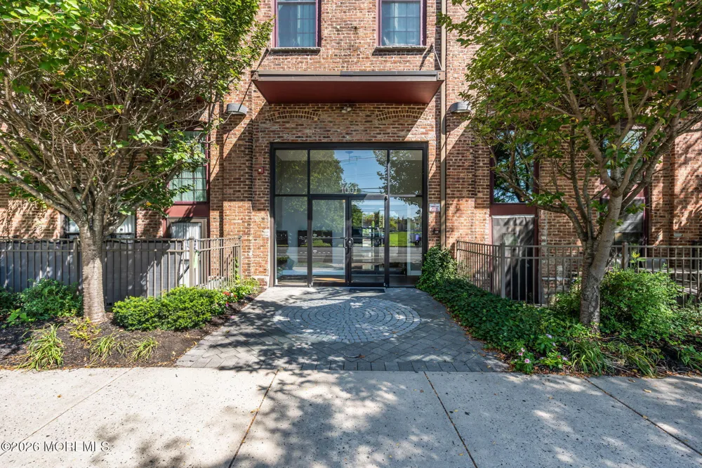 1001 2nd Avenue #112 Asbury Park, NJ 07712