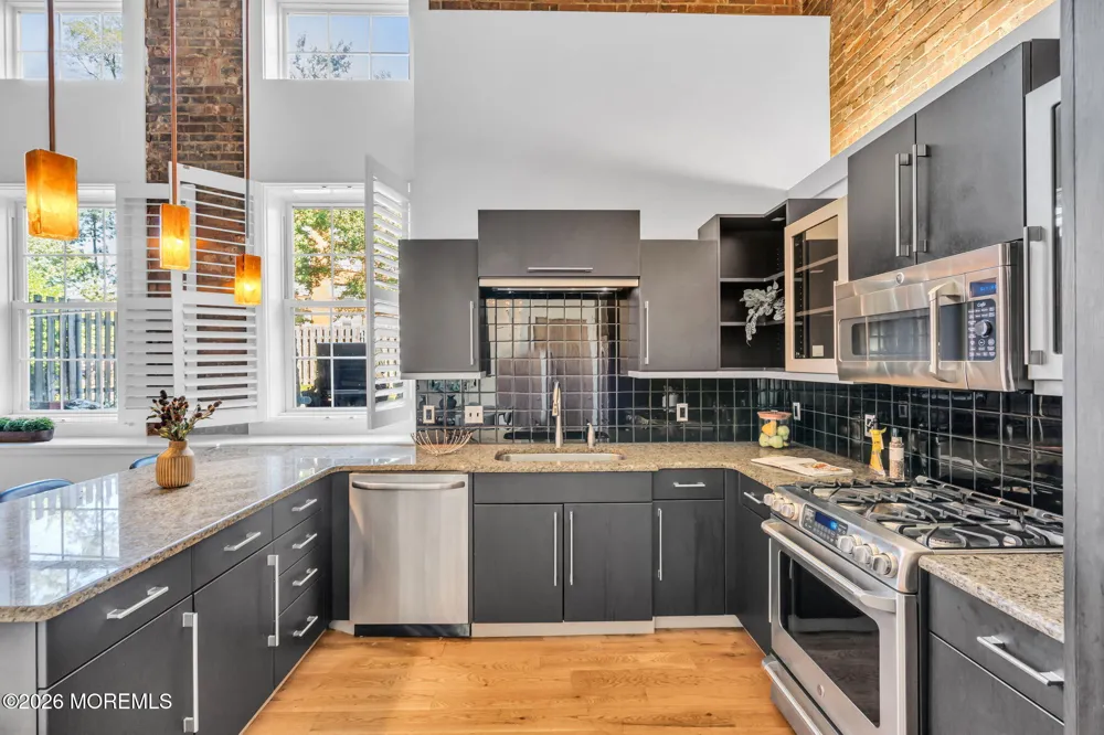1001 2nd Avenue #112 Asbury Park, NJ 07712