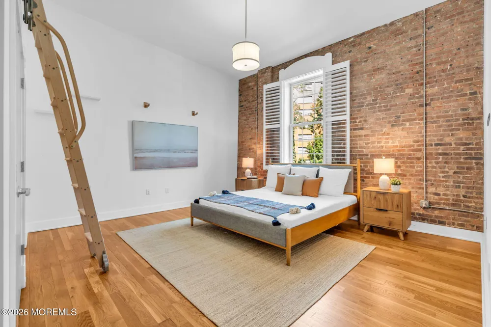 1001 2nd Avenue #112 Asbury Park, NJ 07712