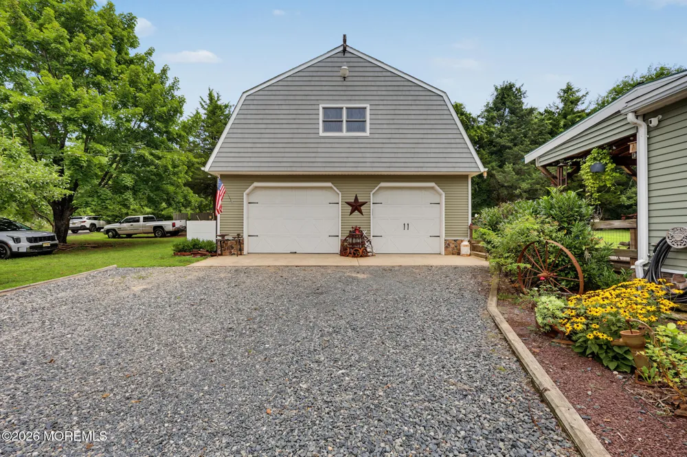 2 Woodruff Road New Egypt, NJ 08533