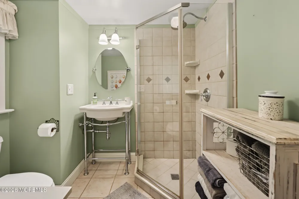 2 Woodruff Road New Egypt, NJ 08533