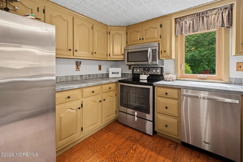 2 Woodruff Road New Egypt, NJ 08533