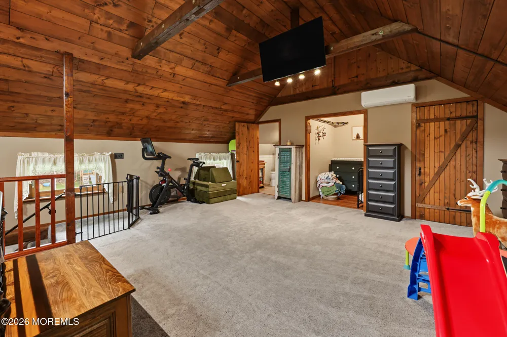 2 Woodruff Road New Egypt, NJ 08533