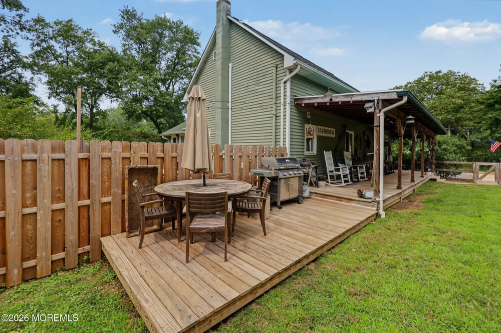 2 Woodruff Road New Egypt, NJ 08533