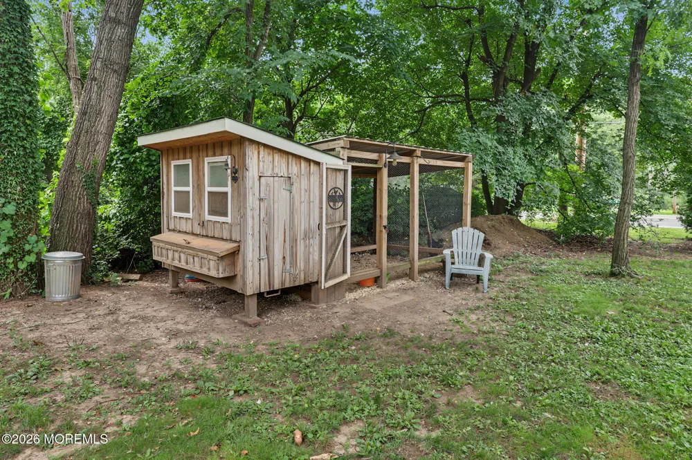 2 Woodruff Road New Egypt, NJ 08533