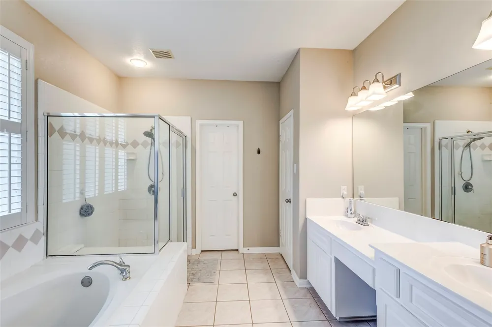 8202 Sunburst Parkway Round Rock, TX 78681