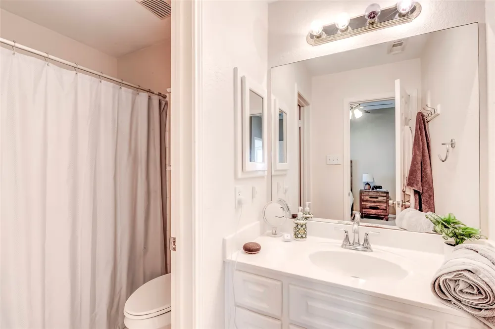8202 Sunburst Parkway Round Rock, TX 78681