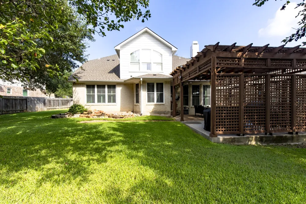 8202 Sunburst Parkway Round Rock, TX 78681
