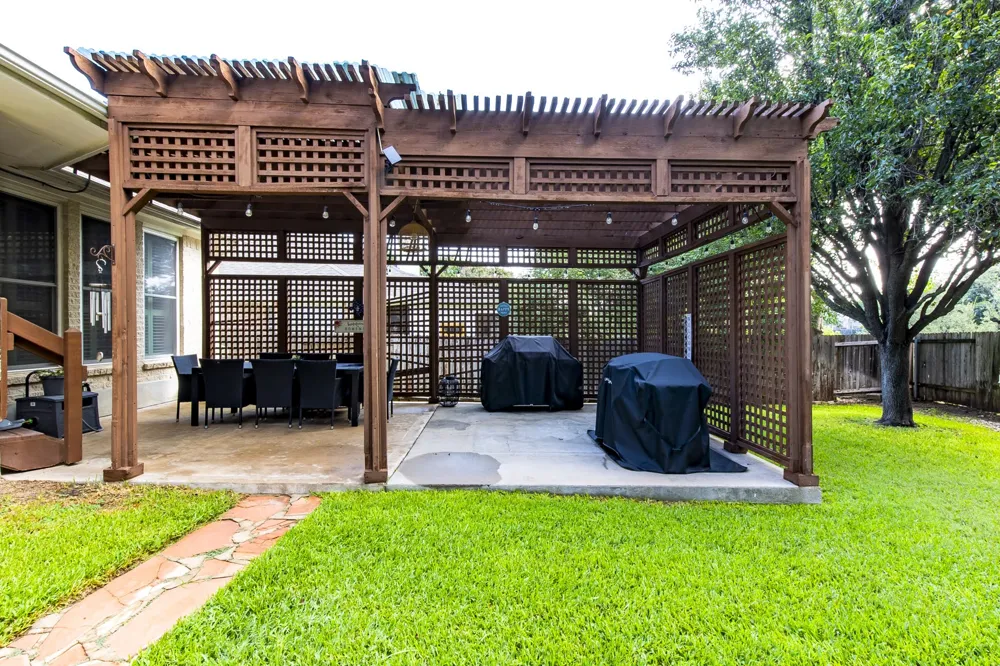 8202 Sunburst Parkway Round Rock, TX 78681