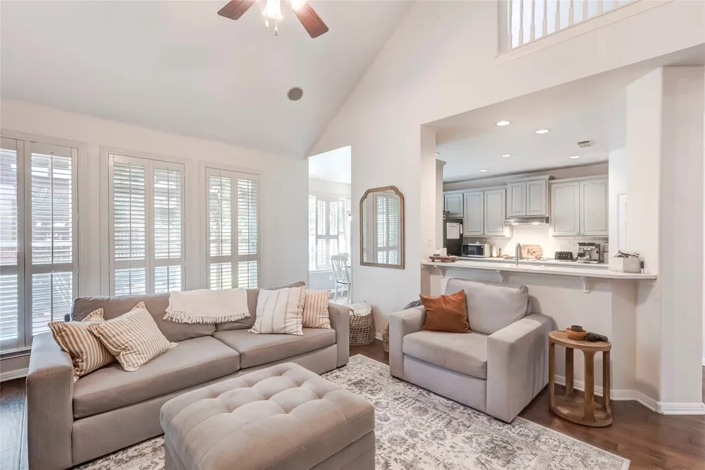 8202 Sunburst Parkway Round Rock, TX 78681
