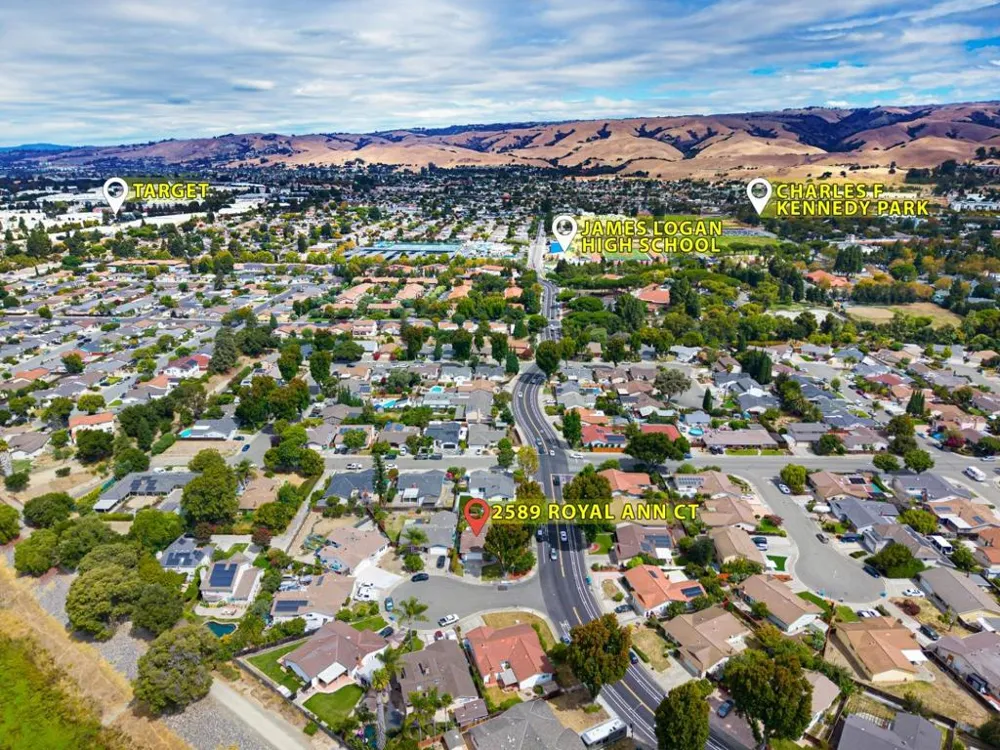 2589 Royal Ann Court Union City, CA 94587