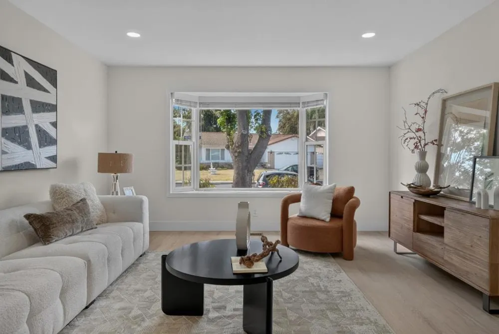 2589 Royal Ann Court Union City, CA 94587