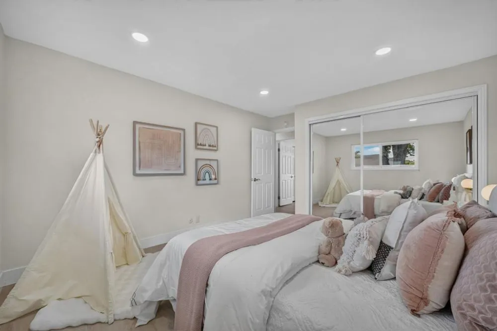 2589 Royal Ann Court Union City, CA 94587