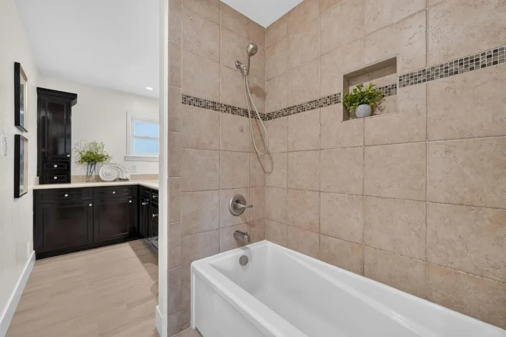 2589 Royal Ann Court Union City, CA 94587