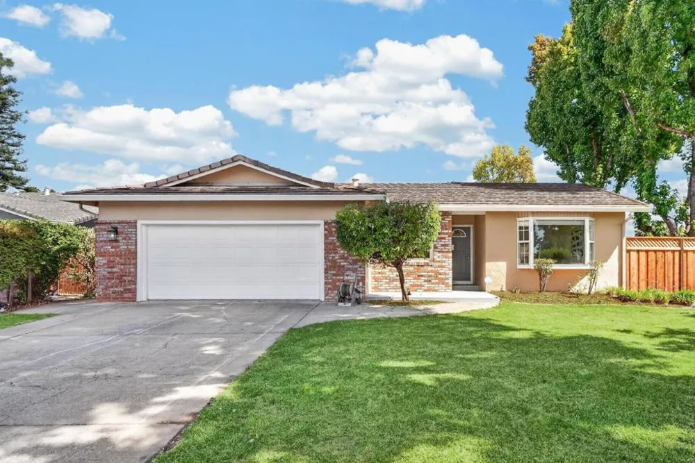2589 Royal Ann Court Union City, CA 94587