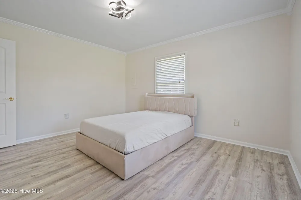 219 Oakwood Heights Drive Lumberton, NC 28358