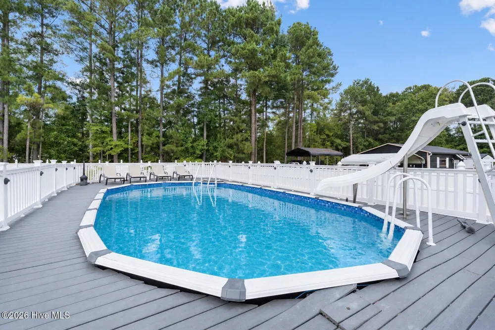 219 Oakwood Heights Drive Lumberton, NC 28358