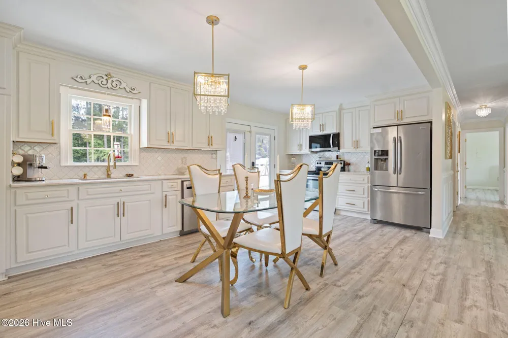 219 Oakwood Heights Drive Lumberton, NC 28358
