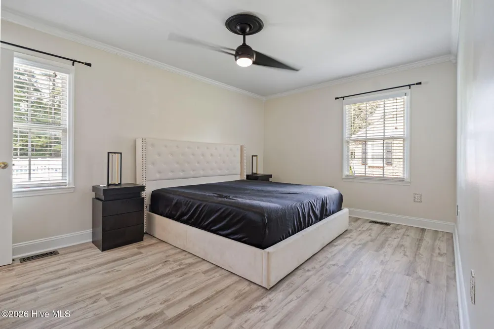 219 Oakwood Heights Drive Lumberton, NC 28358