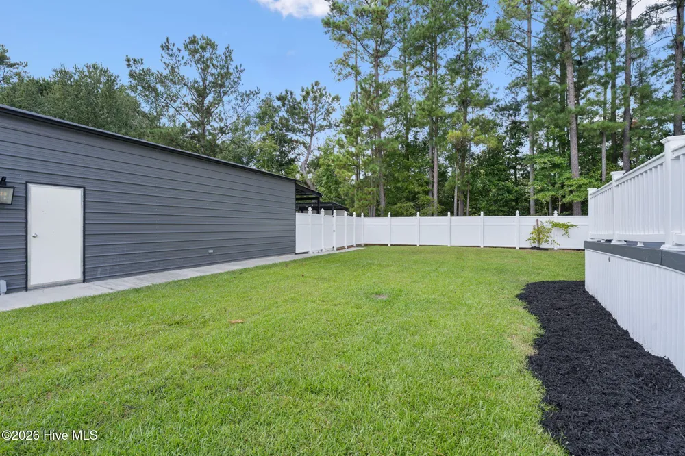 219 Oakwood Heights Drive Lumberton, NC 28358
